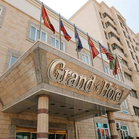 Grand Hotel Bishkek Exterior photo