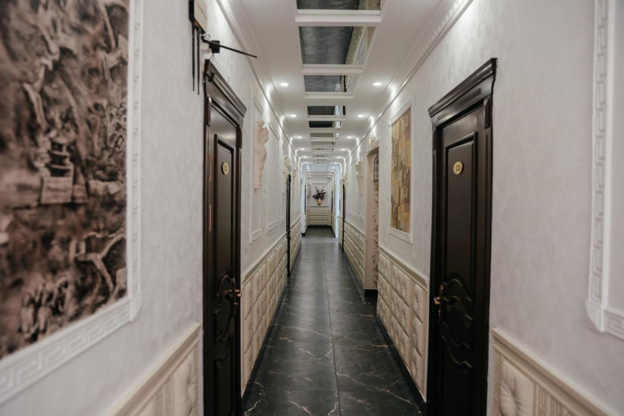 Grand Hotel Bishkek Exterior photo