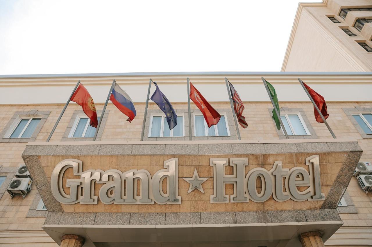 Grand Hotel Bishkek Exterior photo