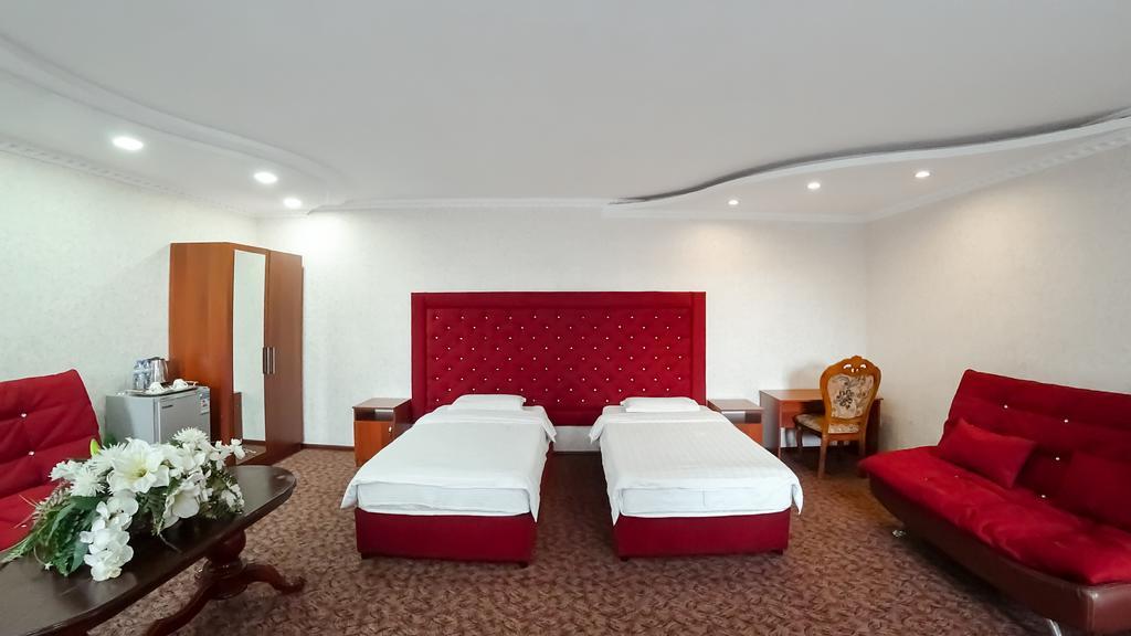 Grand Hotel Bishkek Exterior photo