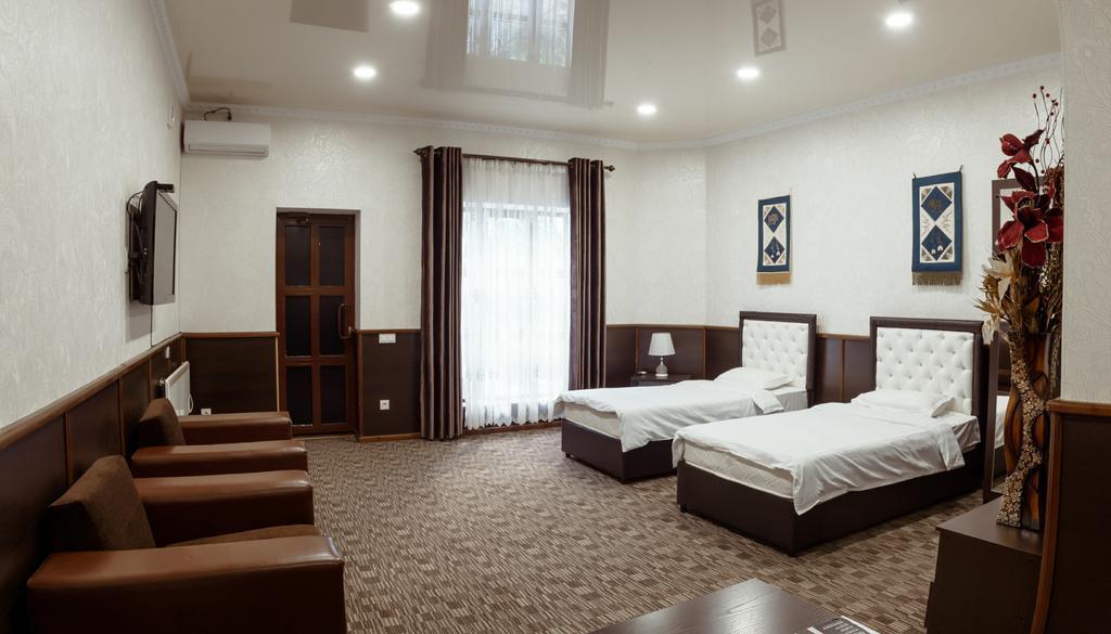 Grand Hotel Bishkek Exterior photo